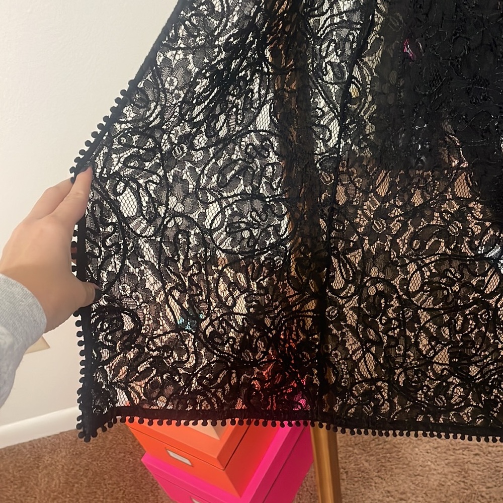 Rafaella | Lace Duster - Picture 5 of 6